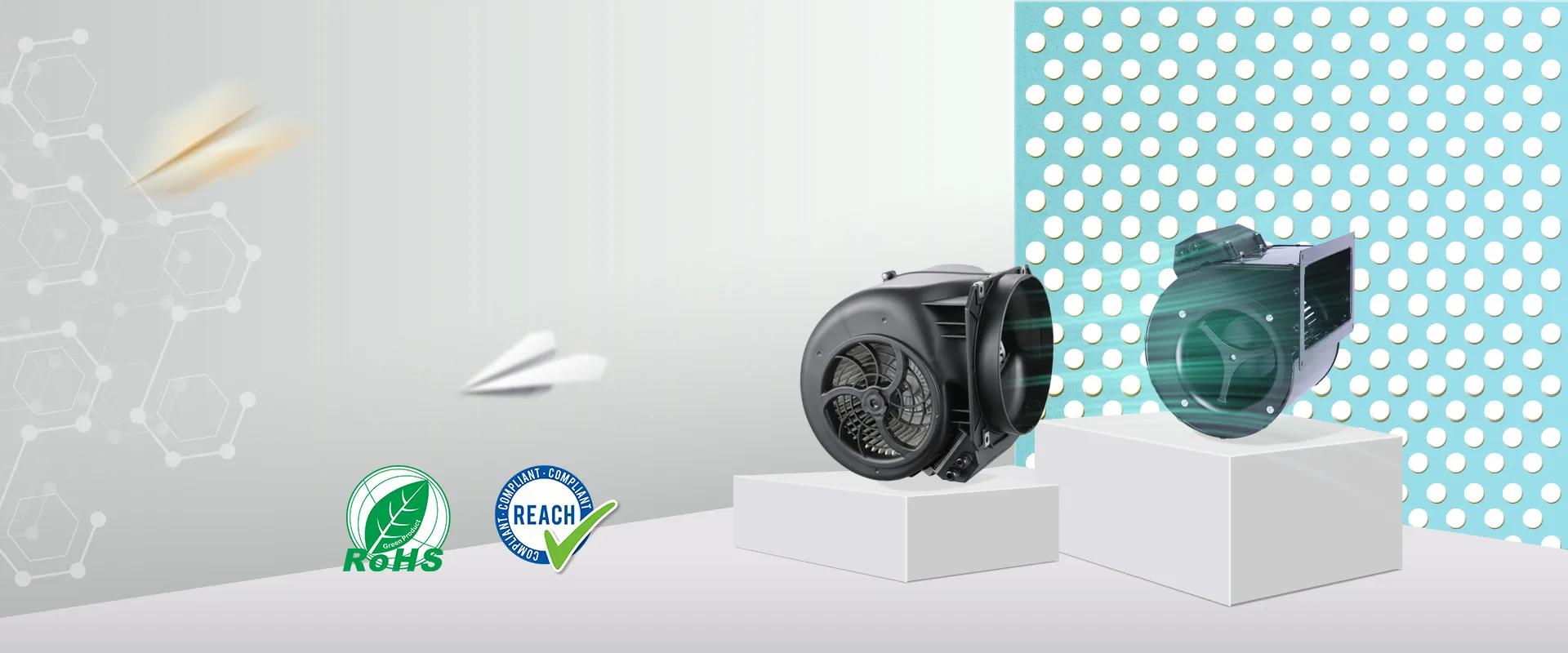 앞으로 곡선 원심 팬